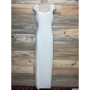 Halston NWOT White Cold Shoulder Fitted Dress Gown Women’s Sz 6